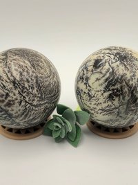 Dendritic Calcite Spheres