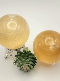 Yellow Optical Calcite Spheres
