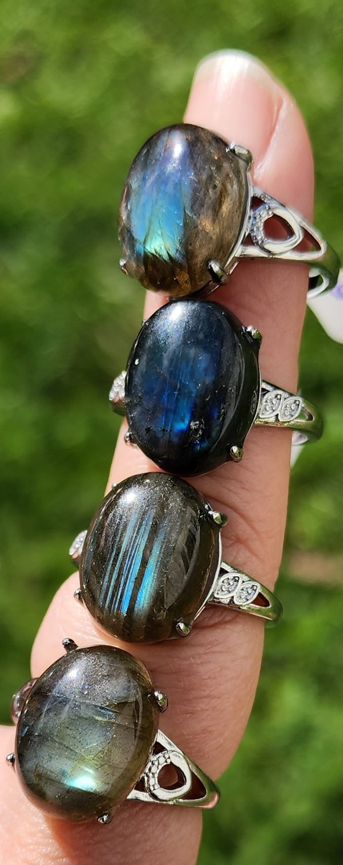 White Bronze Labradorite Ring