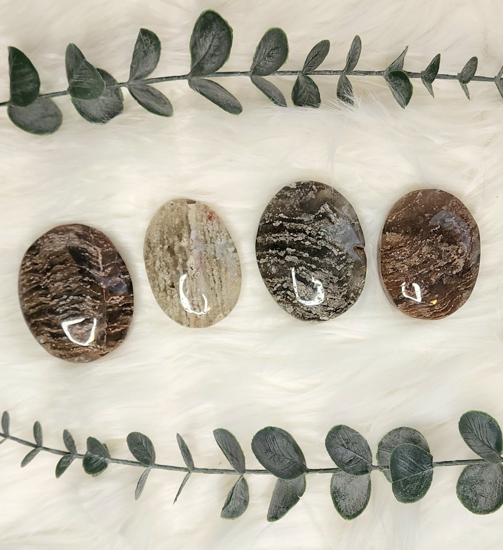 Lodolite/Garden Quartz Palm Stones