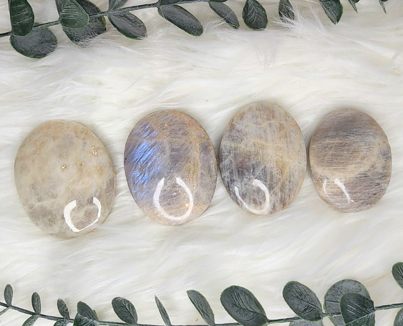 Flashy Blue Moonstone with Sunstone Palms